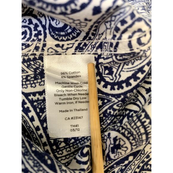 Talbots Shirt Women Size 8 Blue White Paisley Button Front Blouse - Picture 8 of 9